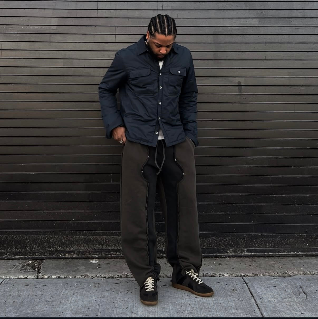 Exposed Seam Sweatpants - Grey